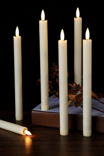 Bougies coniques LED de couleur crème