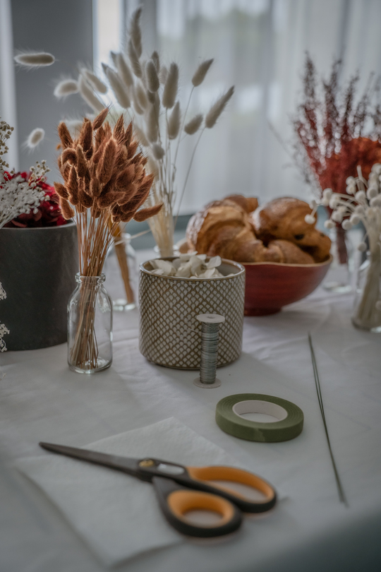 Atelier Fleurs séchées - Accessoires de mariage en terre cuite