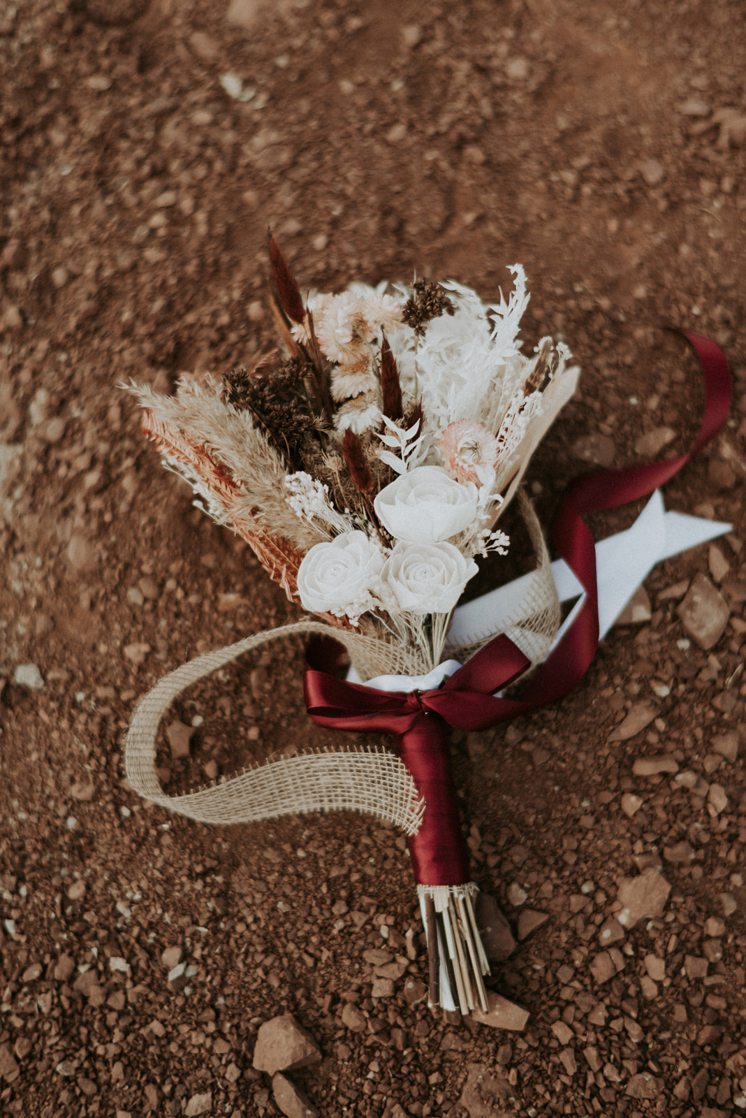 Création de fleurs séchées pour mariage